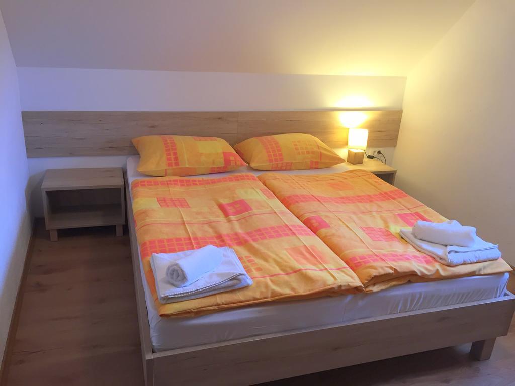 Apartmaji In Sobe Tina Kranjska Gora Εξωτερικό φωτογραφία