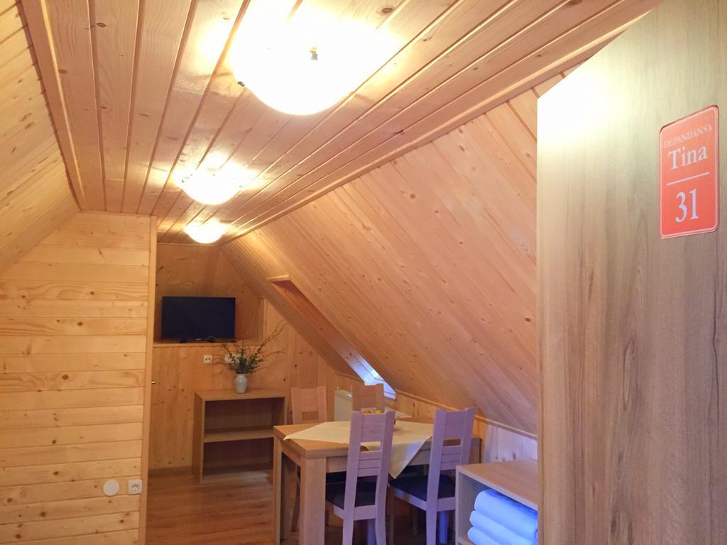 Apartmaji In Sobe Tina Kranjska Gora Εξωτερικό φωτογραφία