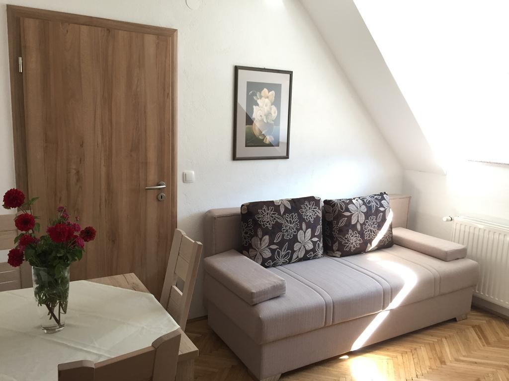 Apartmaji In Sobe Tina Kranjska Gora Εξωτερικό φωτογραφία