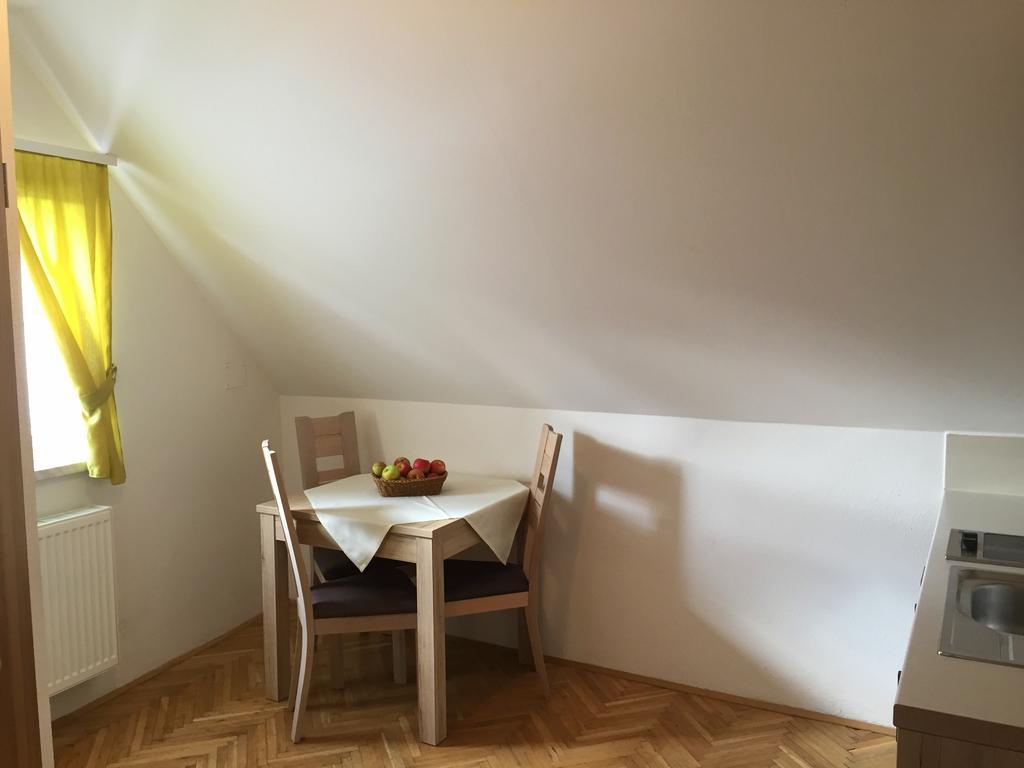 Apartmaji In Sobe Tina Kranjska Gora Εξωτερικό φωτογραφία